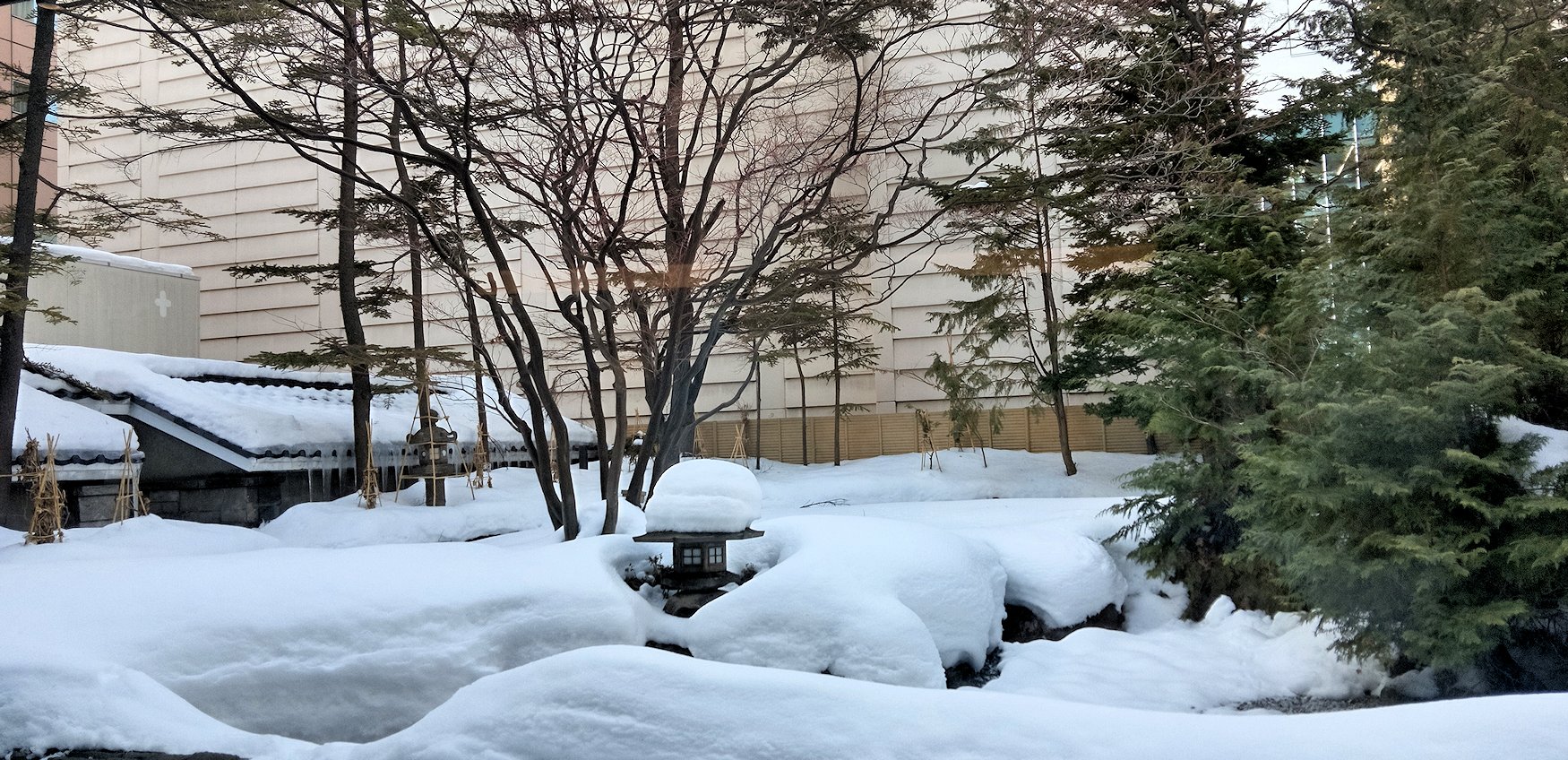 ���H�̓z�e���S�e�̒��낪��������{�������X�g�����@���Ă��������܂���