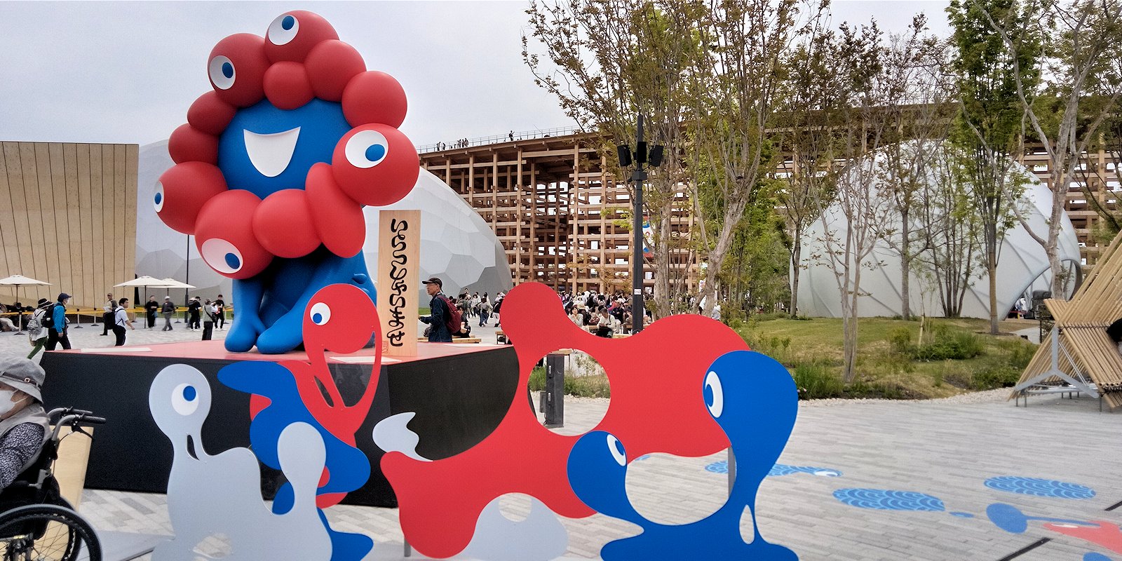 ���E�֐������̃L�����N�^�[�@�@�@�~���N�~���N