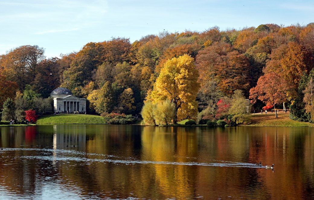 �X�g�E�w�b�h